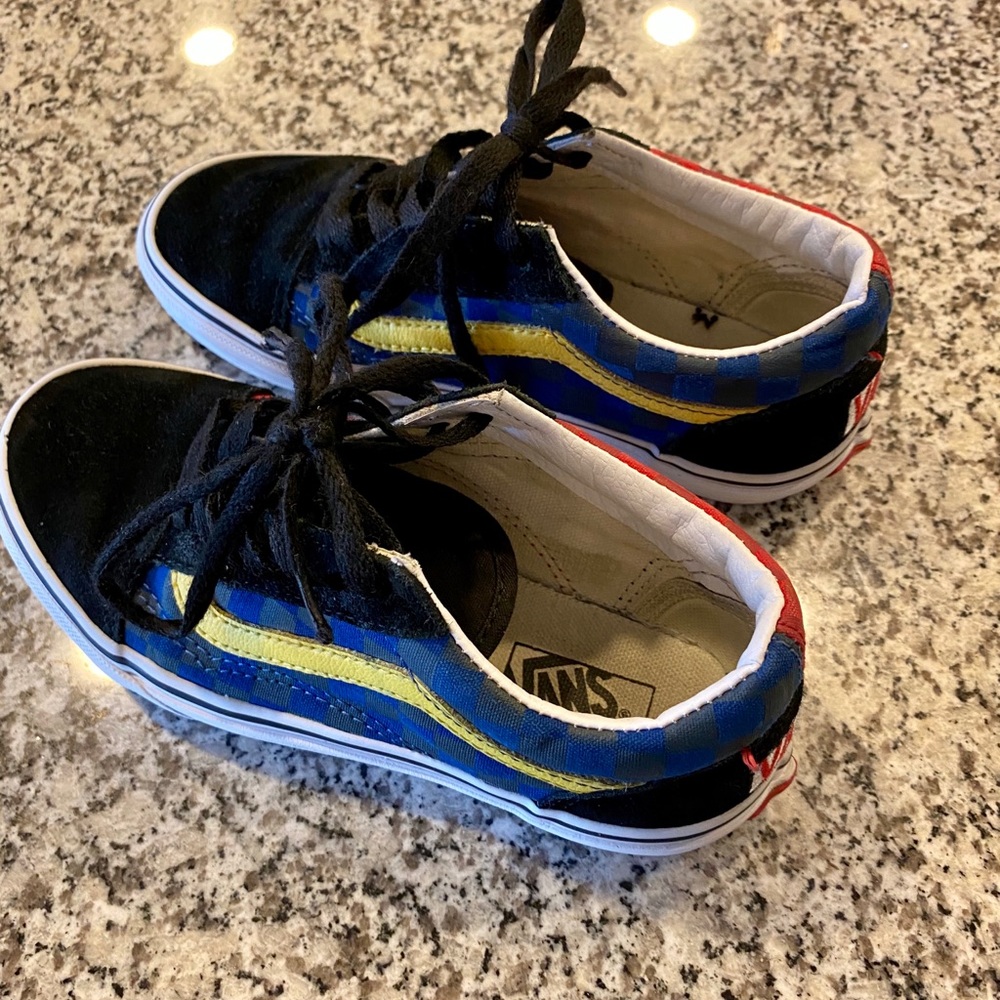Vans hardly worn size 2.0